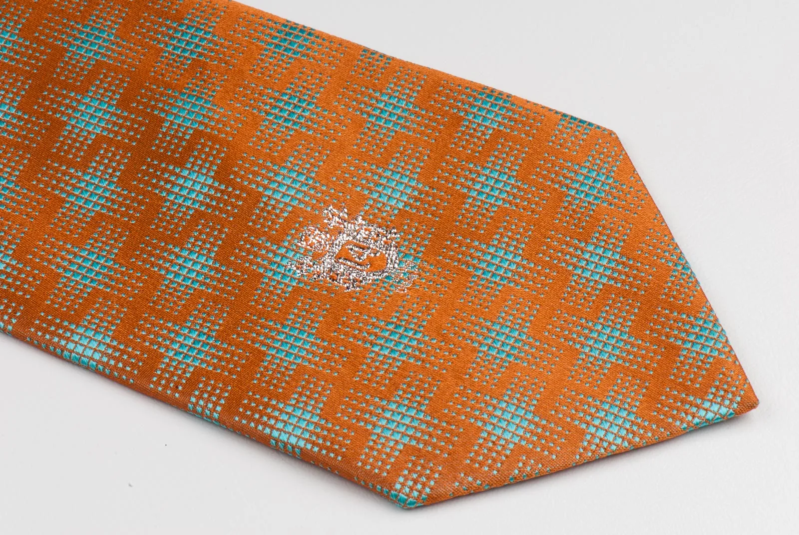 Louis Quatorze Men's Silk Neck Tie Blue Geometric Design On Brown 3 1/2 Inch
